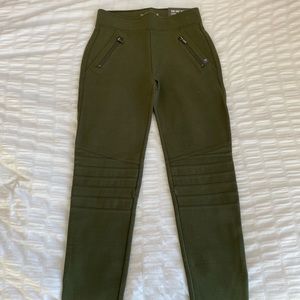 NWT Abercrombie and Fitch Moto Green Leggings Size XS